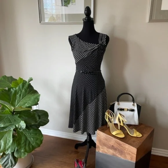 White House Black Market | Dresses | White House Black Market Size  Sleeveless Asymmetrical Polka Dot Dress | Poshmark